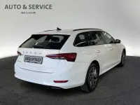 Gebraucht Skoda Octavia Ambition 150 PS (110 kW) 2023 Weiß Kombi