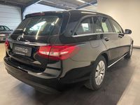 Gebraucht Mercedes C220 194 PS (142 kW) 2020 Schwarz Kombi