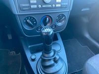 Gebraucht Ford Fiesta 60 PS (44 kW) 2005 Schwarz Kleinwagen