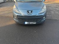 Gebraucht Peugeot 207 73 PS (53 kW) 2011 Grün Limousine