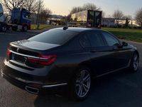 Gebraucht BMW 730 265 PS (194 kW) 2018 Grau Limousine
