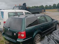 Gebraucht VW Passat Highline 131 PS (96 kW) 2002 Grün Kombi