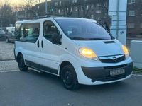 Gebraucht Opel Vivaro 114 PS (83 kW) 2011 Weiß Van / Kleinbus