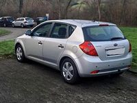 Gebraucht Kia Ceed 109 PS (80 kW) 2007 Silber Kleinwagen