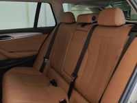 Gebraucht BMW 530 Performance 252 PS (185 kW) 2024 Weiß Kombi