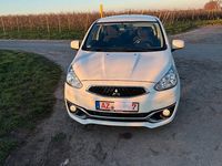 Gebraucht Mitsubishi Space Star Basis 71 PS (52 kW) 2019 Weiß Kleinwagen
