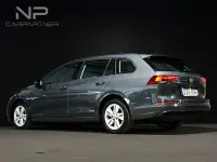 Gebraucht VW Golf VIII 131 PS (96 kW) 2022 Grau Limousine