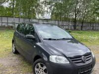 Gebraucht VW Fox Style 75 PS (55 kW) 2010 Grau Kleinwagen
