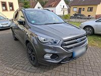 Gebraucht Ford Kuga ST-Line 150 PS (110 kW) 2019 Grau SUV