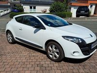 Gebraucht Renault Mégane Coupé 110 PS (80 kW) 2011 Weiß Coupé
