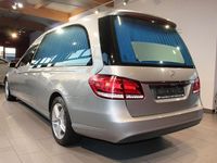 Gebraucht Mercedes E250 204 PS (150 kW) 2014 Grau Limousine