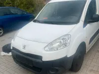 Gebraucht Peugeot Partner 75 PS (55 kW) 2013 Weiß