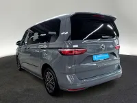 Gebraucht VW T7 150 PS (110 kW) 2024 Grau Van