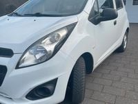 Gebraucht Chevrolet Spark 69 PS (50 kW) 2014 Weiß Kleinwagen