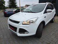 Gebraucht Ford Kuga Titanium 150 PS (110 kW) 2016 Weiß SUV