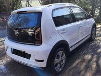 Gebraucht VW cross up! 75 PS (55 kW) 2018 Kleinwagen