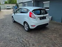 Usata Ford Fiesta Titanium 125 CV (91 kW) 2017 Bianco Utilitaria