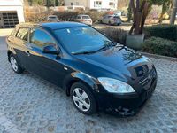 Gebraucht Kia ProCeed 126 PS (92 kW) 2009 Schwarz Kleinwagen