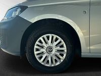 Gebraucht VW Caddy 102 PS (75 kW) 2025 Silber Van / Kleinbus