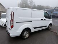 Gebraucht Ford Transit Custom 131 PS (96 kW) 2020 Frostweiß Van / Kleinbus