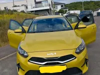 Gebraucht Kia Ceed Edition 7 101 PS (74 kW) 2023 Gelb Kleinwagen