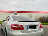 Gebraucht Mercedes E220 170 PS (125 kW) 2009 Silber Limousine