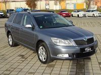 Gebraucht Skoda Octavia Ambition 140 PS (102 kW) 2013 Grau Kombi