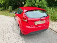 Gebraucht Ford Fiesta Ambiente 60 PS (44 kW) 2011 Rot Limousine