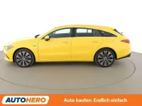 Gebraucht Mercedes CLA250e Shooting Brake Progressive 218 PS (160 kW) 2020 Gelb Kombi
