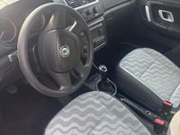Gebraucht Skoda Fabia 80 PS (58 kW) 2010 Andere farben Kleinwagen