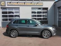 Gebraucht VW Tiguan Sound 150 PS (110 kW) 2017 Grau SUV