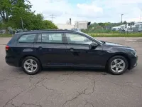 Gebraucht VW Passat Trendline 150 PS (110 kW) 2016 Schwarz Kombi