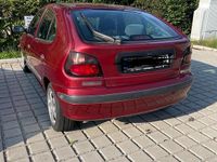 Gebraucht Renault Mégane 75 PS (55 kW) 1998 Rot Kombi