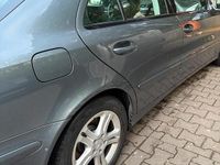 Second-hand Mercedes E320 2007 Berlinǎ