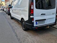 Second-hand Renault Trafic 116 CP (85 kW) 2015 Alb Monovolum
