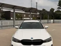 Gebraucht BMW 320e M Sport 204 PS (150 kW) 2022 Weiß Kombi