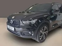 Gebraucht Volvo XC40 R-Design 163 PS (119 kW) 2021 Onyx black / metallic SUV