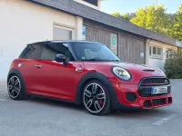 Używany Mini John Cooper Works 231 KM (169 kW) 2017 Czerwony Hatchback