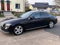 Gebraucht Mercedes E200 Avantgarde 150 PS (110 kW) 2017 Schwarz Limousine