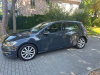Gebraucht VW Golf VIII Highline 131 PS (96 kW) 2020 Grau Limousine