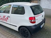 Gebraucht VW Fox 60 PS (44 kW) 2010 Weiß Kleinwagen