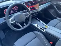 Gebraucht VW Passat Elegance 150 PS (110 kW) 2025 Weiß Kombi