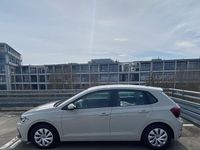 Gebraucht VW Polo 80 PS (58 kW) 2022 Grau Kleinwagen