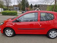Gebraucht Renault Twingo 75 PS (55 kW) 2013 Rot Kleinwagen
