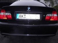 Używany BMW 320 231 KM (169 kW) 2003 Czarny Sedan/Limuzyna