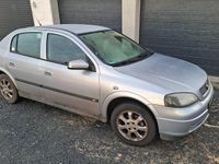 Gebraucht Opel Astra 84 PS (61 kW) 2003 Silber Coupé