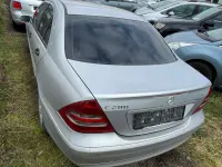 Gebraucht Mercedes C200 Classic 116 PS (85 kW) 2002 Other Limousine