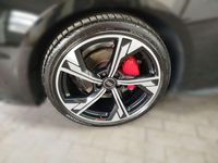 Gebraucht Audi A4 S-Line 204 PS (150 kW) 2023 Mythosschwarz metallic/mythoss Kombi