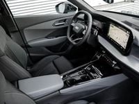 Neu Audi Q3 Sportback Sport 177 PS (130 kW) 2025 Schwarz SUV