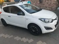 Gebraucht Hyundai i20 2013 Weiß Kleinwagen